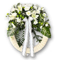Coroană cu crini, lisianthus, crizanteme