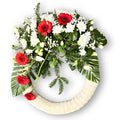 Coroană cu minigerbera, crizanteme, gipsofila