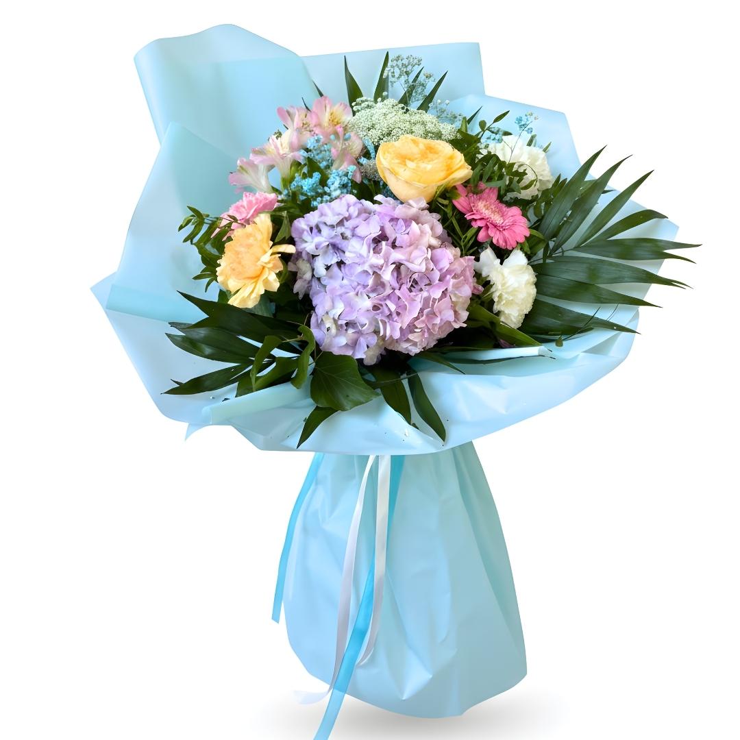 Buchet hortensia și garoafe