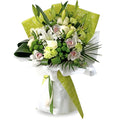 Buchet cu crini si orhidee